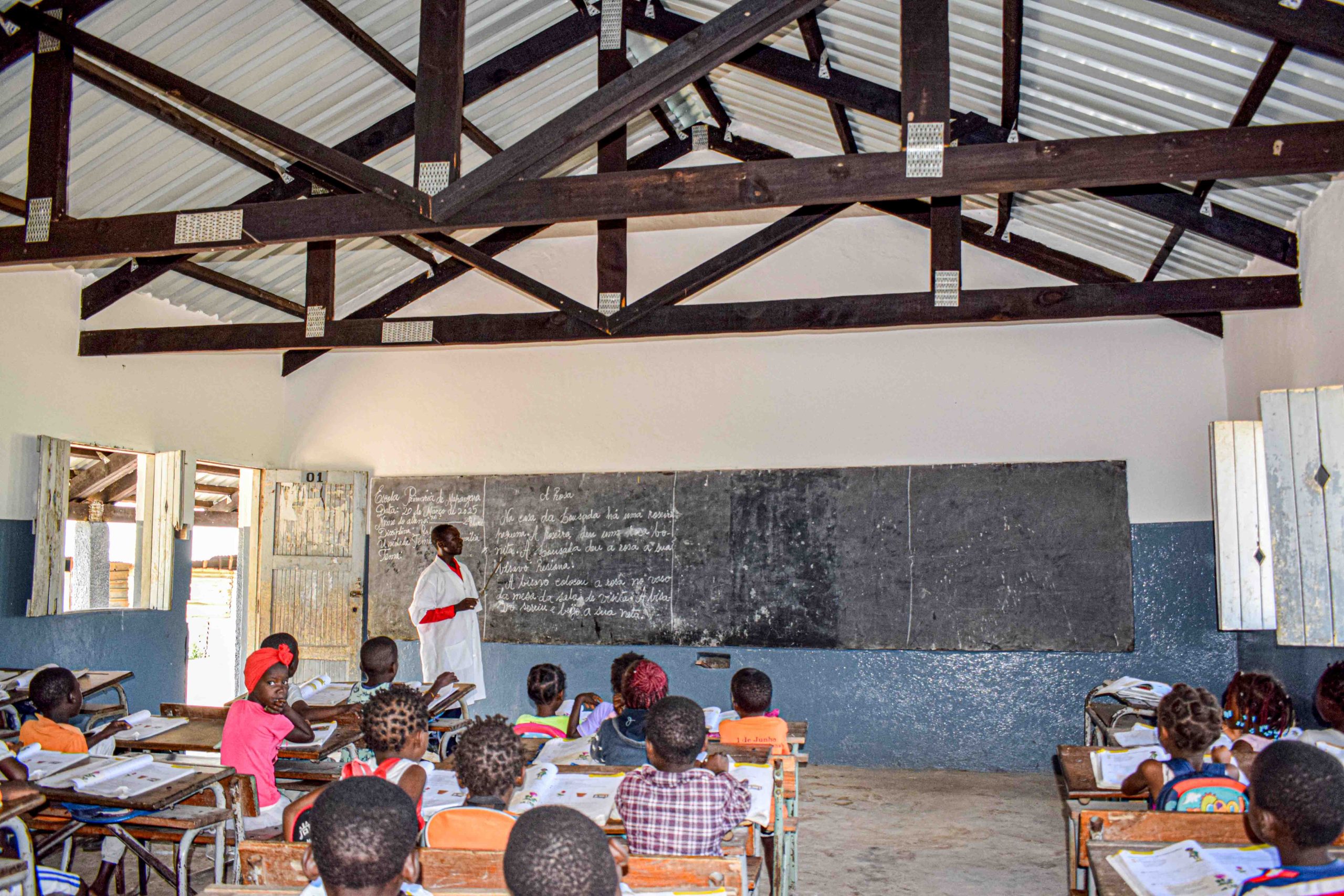Mapangara_classroom_restored